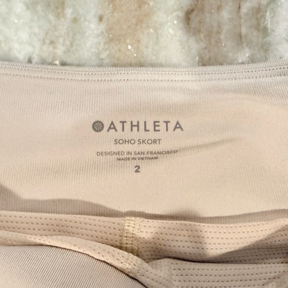 Women’s ATHLETA SoHo skort in Abalone- Size 2 - Picture 6 of 10